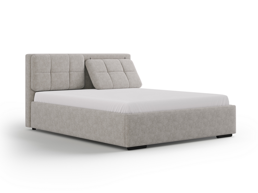 stella kratka low res